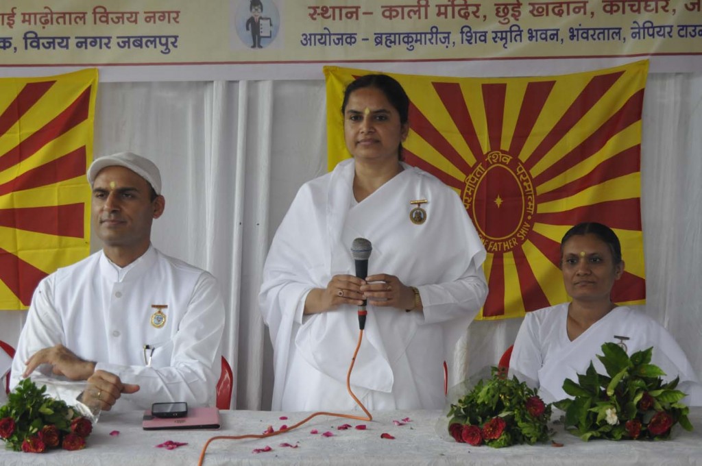 ​​स्लम एरिया सेवा-Jabalpur-Napier (8)