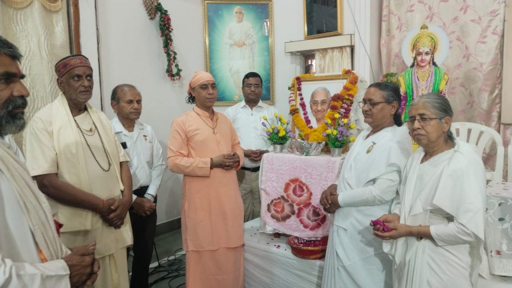 दादी रतन मोहनी की श्रद्धांजलि सभा में जुटे धर्म वेत्ता